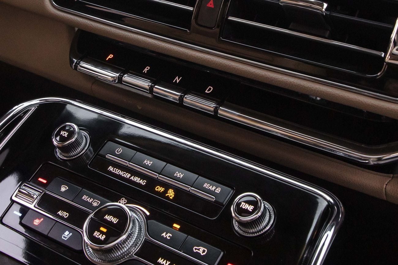 Lincoln Navigator 4,309 P.M | 0% Downpayment | Navigator Reserve|Lincoln Warranty