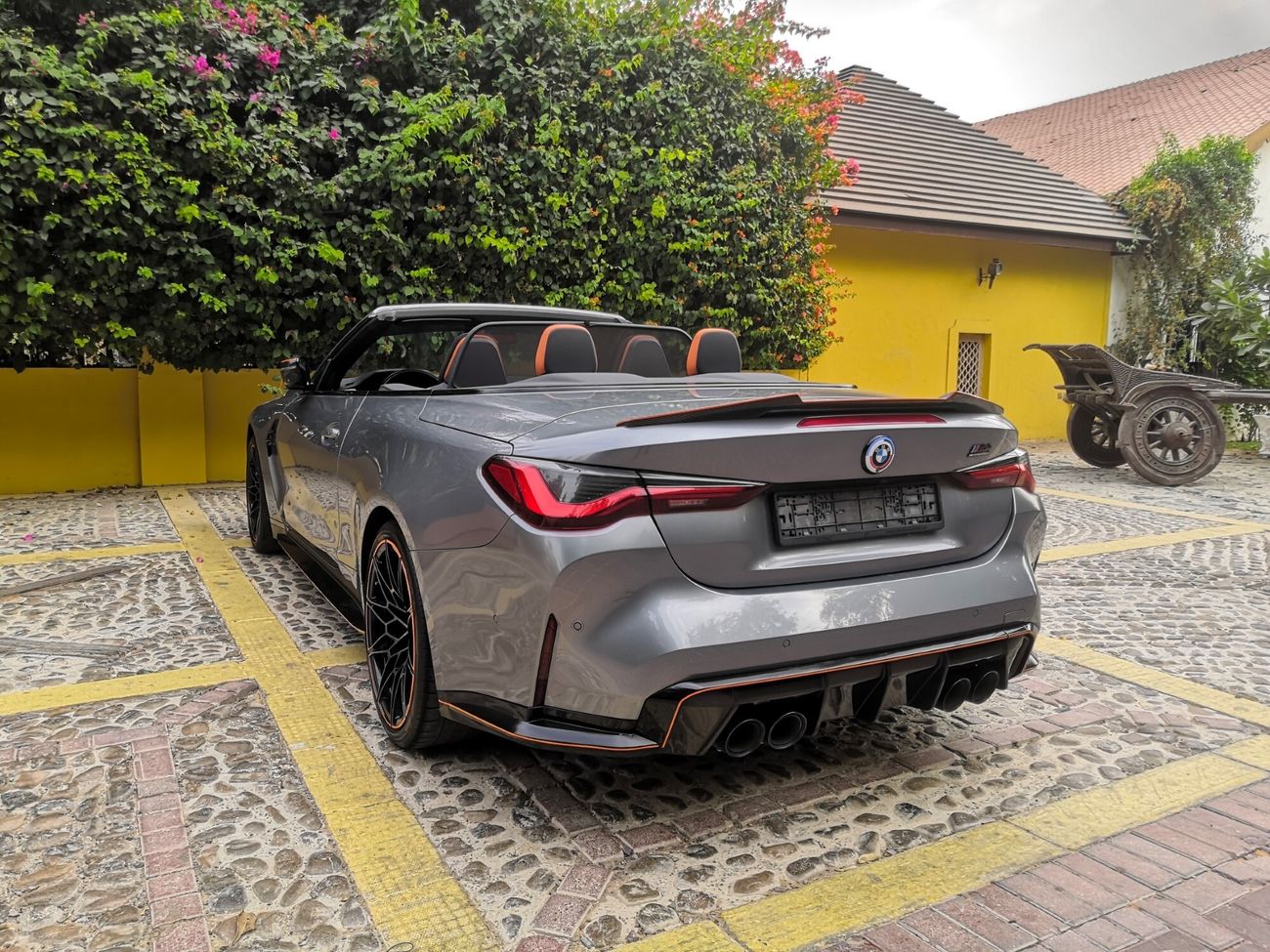 BMW M4 3.0T Competition M xDrive 3.0L