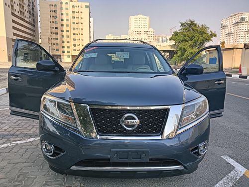 Nissan Pathfinder SL 3.5L (271 HP)