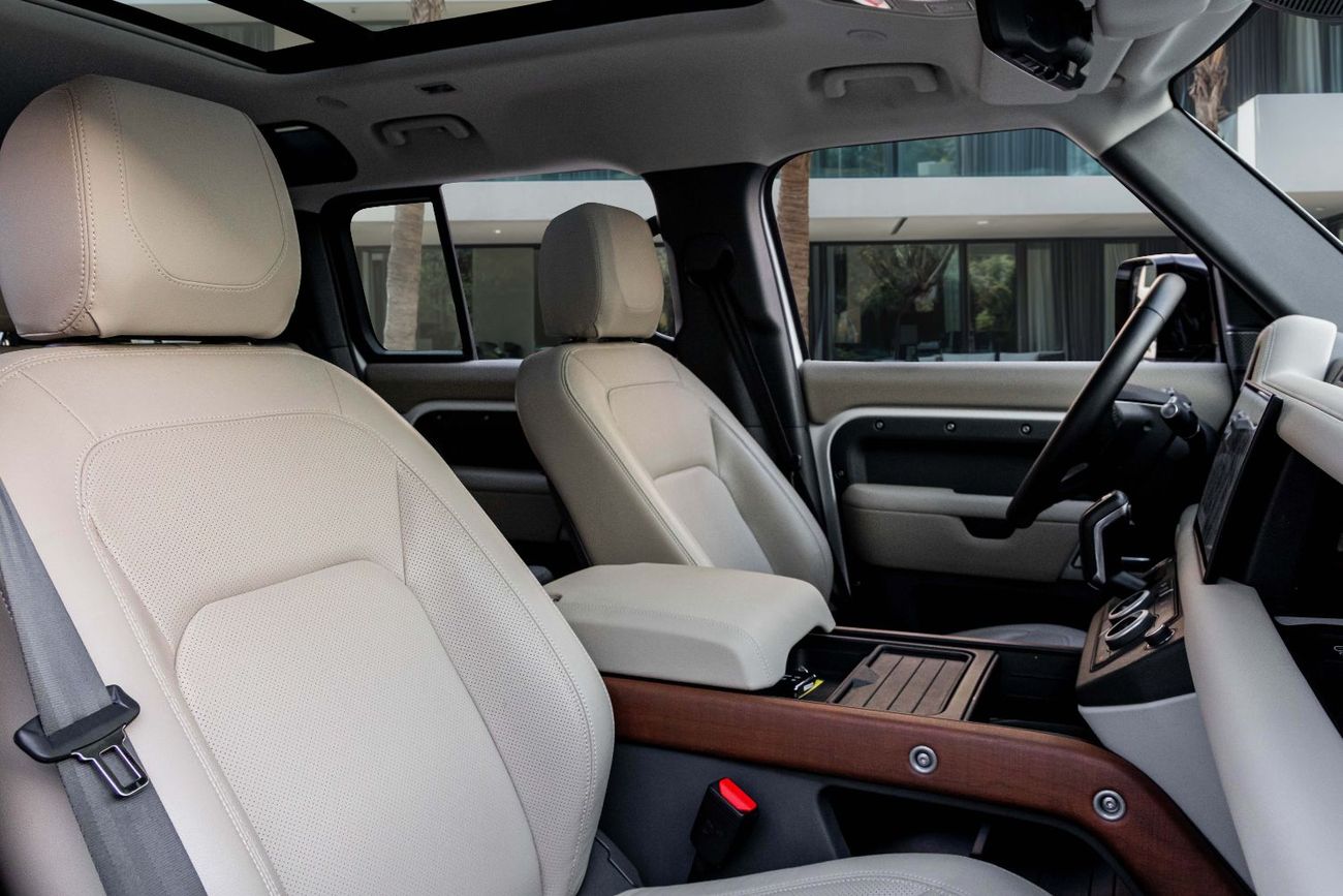 Land Rover Defender 110 | 6,462 P.M  | 0% Downpayment | Defender P300 110 | Agency Warranty!