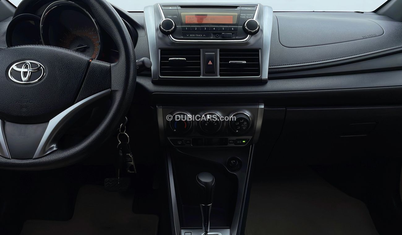 تويوتا يارس SE 1.3 | +مع الضمان | كمان تم فحص ١٥٠