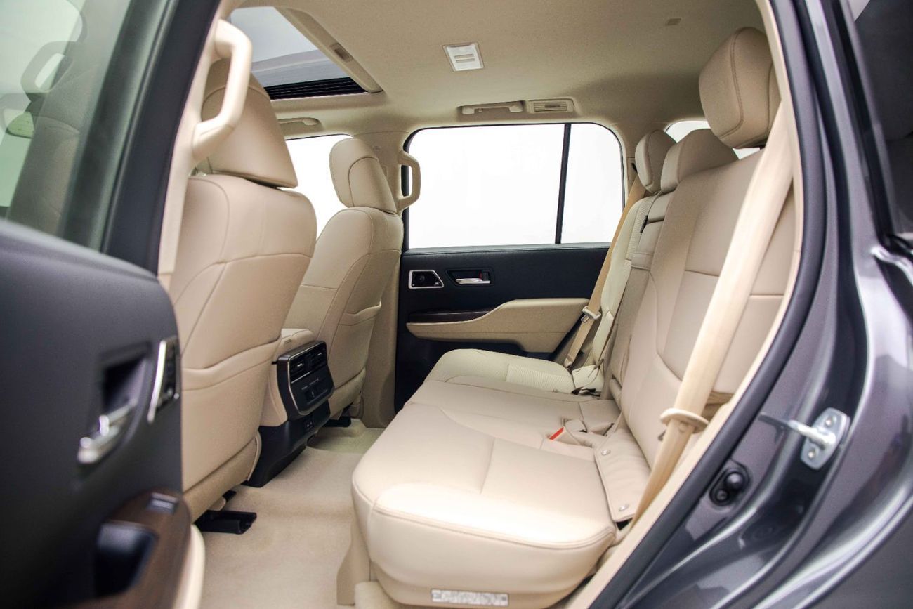 تويوتا لاند كروزر GXR 3.5L - Grey Metallic Inside Beige | Export Only