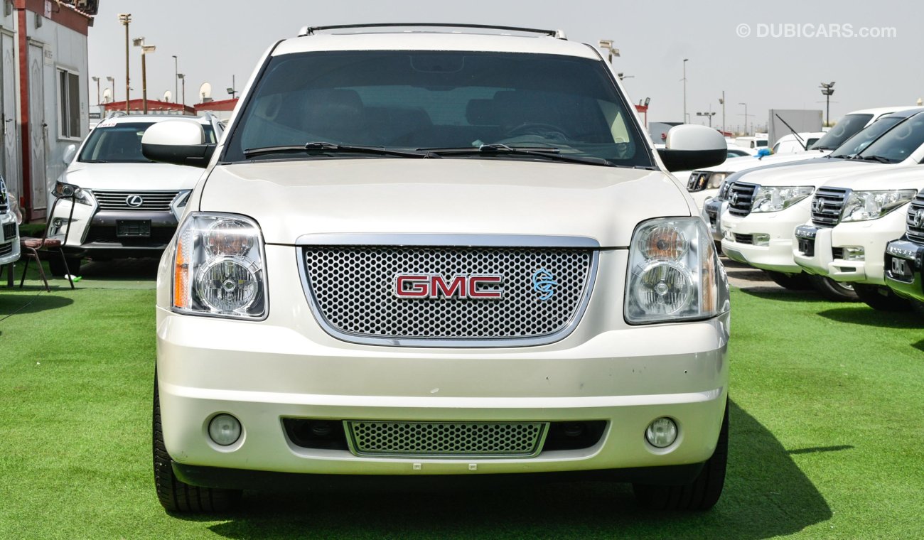 GMC Yukon Denali