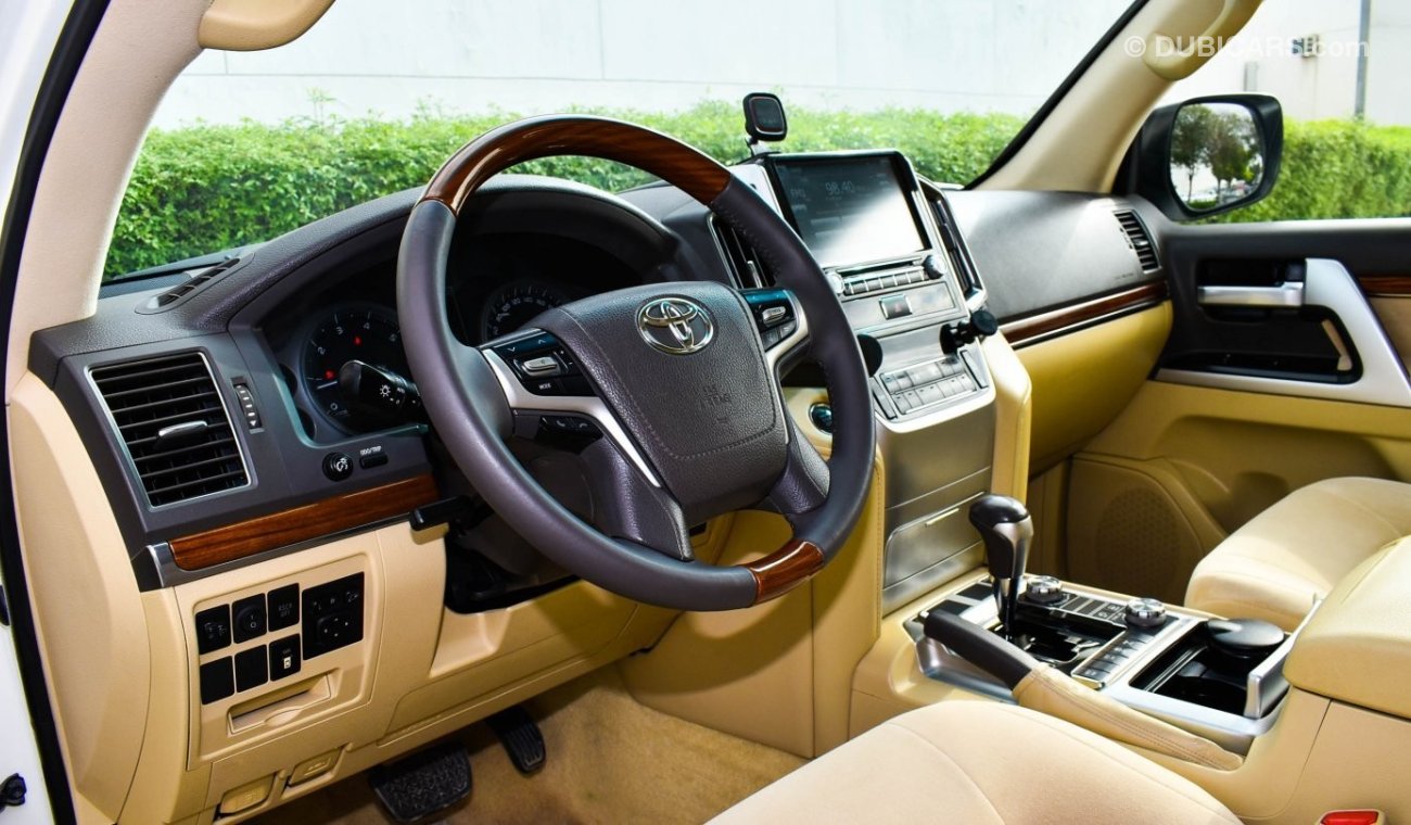 Toyota Land Cruiser EXR 5.7 V8
