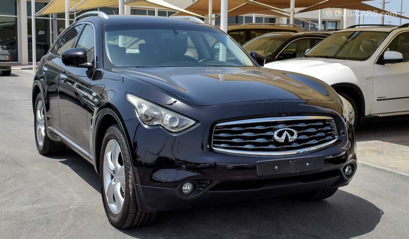 Infiniti FX35 Accident Free