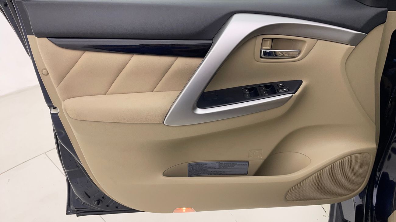 ميتسوبيشي مونتيرو سبورت GLX MID 3 | بدون دفعة مقدمة | اختبار القيادة في المنزل