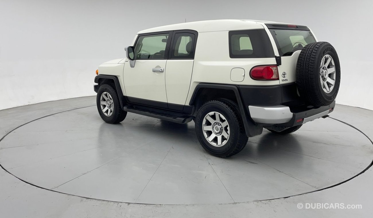 Toyota FJ Cruiser GXR 4 | Zero Down Payment | Free Home Test Drive