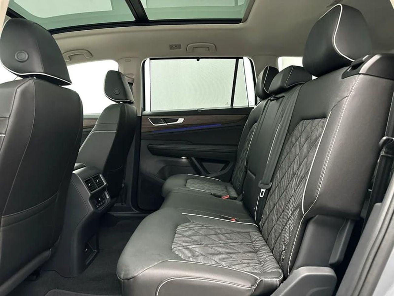 Volkswagen Teramont R-line (REF#28160)