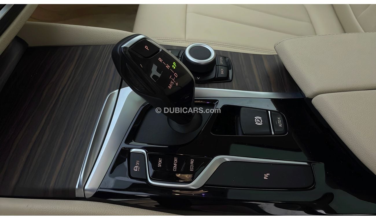 BMW 520i EXECUTIVE 2 | Zero Down Payment | Free Home Test Drive