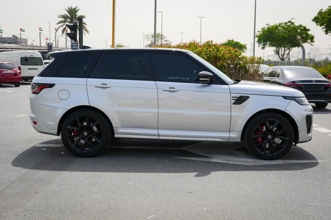 Land Rover Range Rover Sport SC SVR Autobiography 5.0L