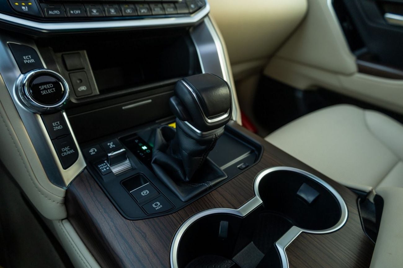 Toyota Land Cruiser GXR Toyota Land Cruiser GXR 2025 GCC | Agency Warrant