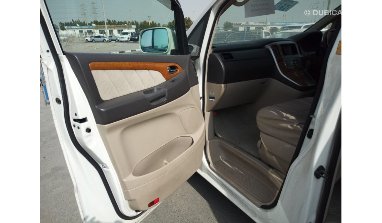 تويوتا ألفارد Fresh Japan Imported 2006 |2400CC| 8 Seats Excellent Condition from Inside & Outside.