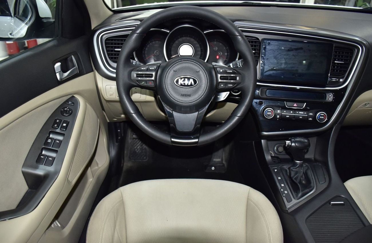 Kia Optima EXCELLENT DEAL for our KIA Optima ( 2016 Model ) in White Color GCC Specs