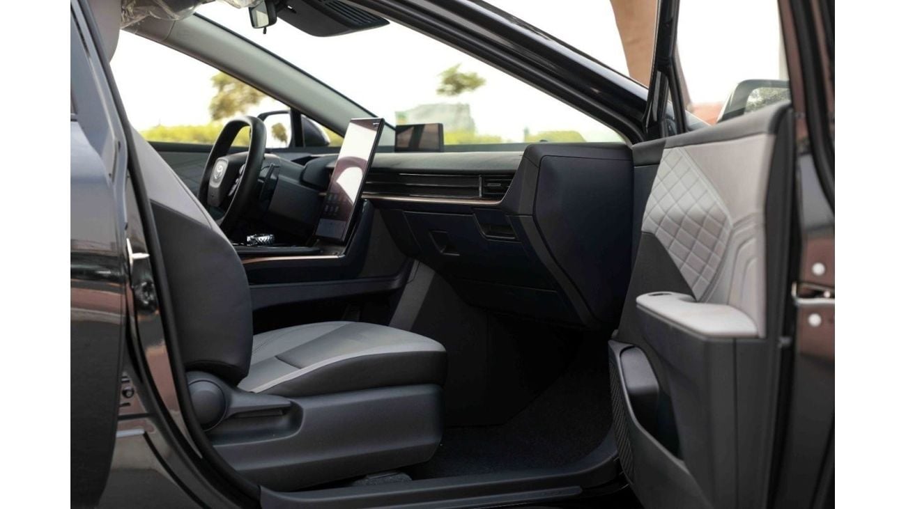 تويوتا bZ3 تويوتا بي زد 3 ايليت برو 517 2024 - اسود من داخل رمادي | تصدير فقط