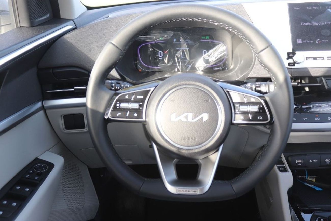 Kia Carens 1.5L ,7 SEATER, LEATHER SEAT, PUSH START,PARKING SENSOR, FOG LIGHTS, MODEL 2024