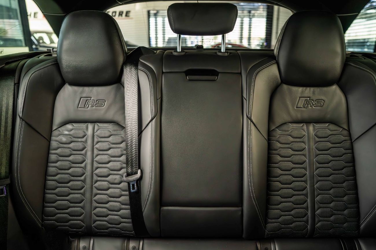 أودي RS6 Avant TFSI quattro 4.0L