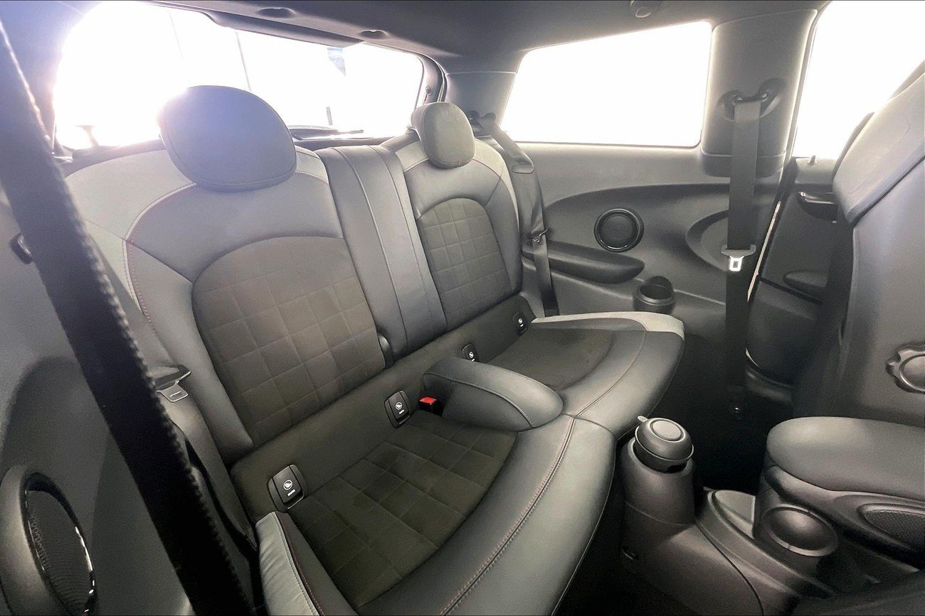 Mini John Cooper Works John Cooper Works | National Day Celebration | Guaranteed Warranty | 0 Down Payment