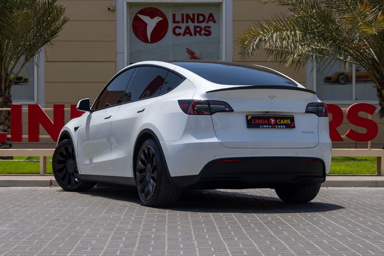 Tesla Model Y Tesla Model Y Performance 2022 GCC under Agency Warranty with Flexible Down-Payment.