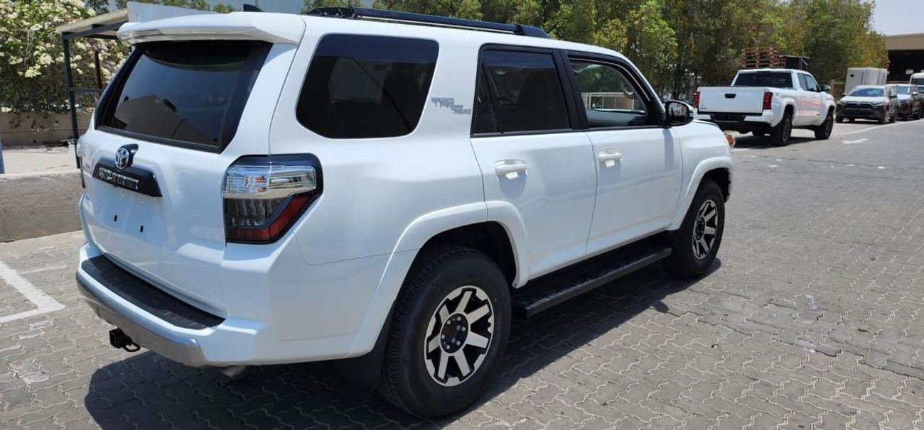 تويوتا Runner4 TOYOTA 4RUNNER TRD OFFROAD 2024