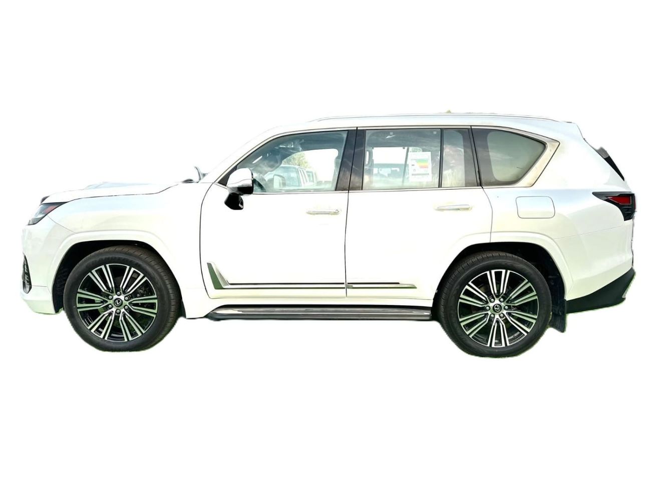 لكزس LX 700h LX700h Signature 2025 10 speakers & 22 Alloy wheels