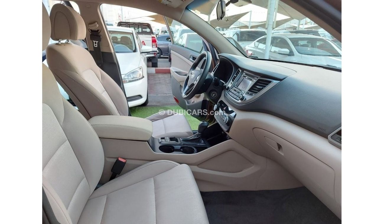 Hyundai Tucson 2000 CC, 2016 model, cruise control, alloy wheels, sensors, camera screen, in excellent condition