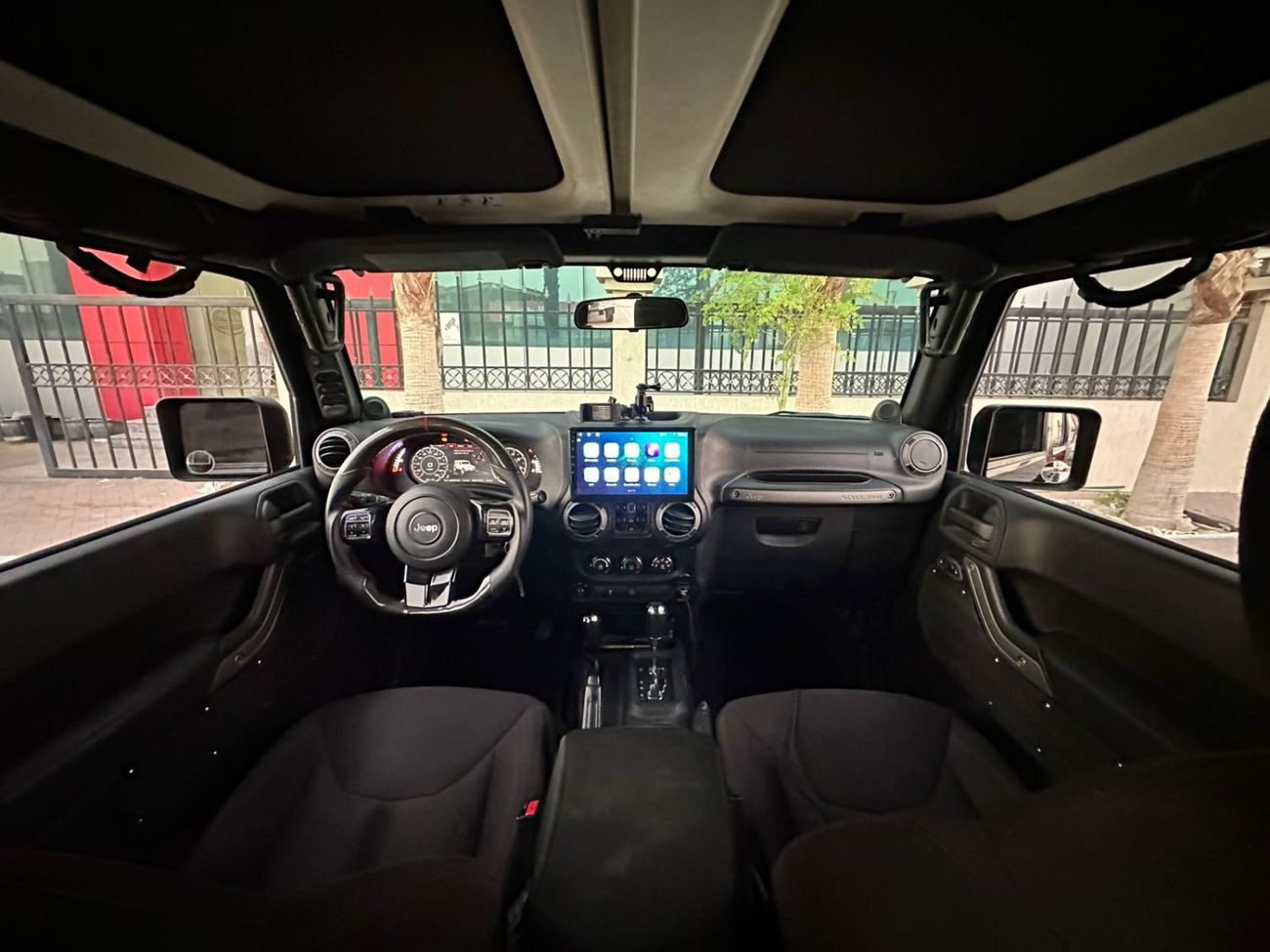 Jeep Wrangler Unlimited Sport 3.6L A/T