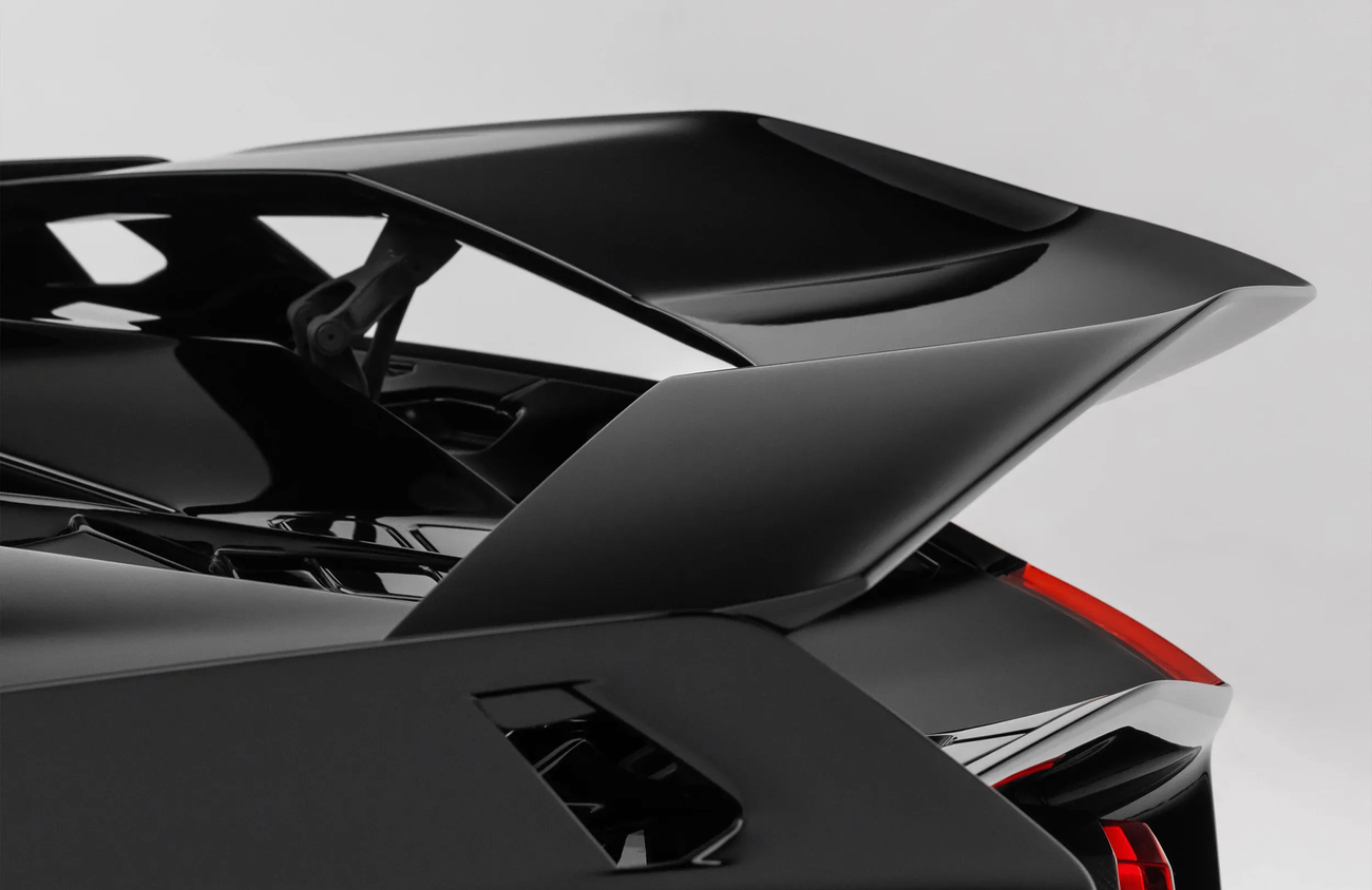 لامبورغيني سيان 6.5L V-12 Naturally Aspirated Engine + eMotor