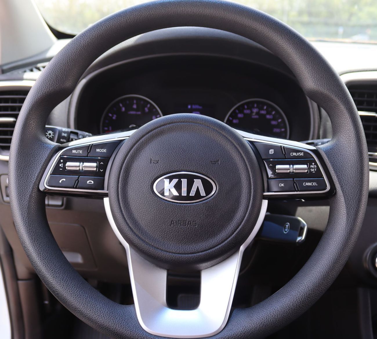 كيا سبورتيج كيا سبورتاج 2020 خليجى بدون حوادث بحاله ممتازه بمحرك 1.6 سى سى وممشى 88000 KM وبسعر 48000 درهم