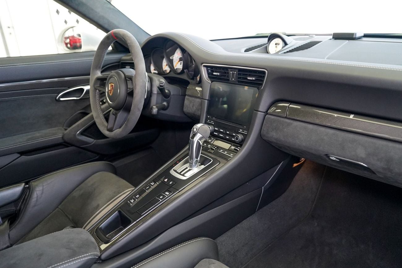 Porsche 911 GT3 3.8L (475 HP) Convertible