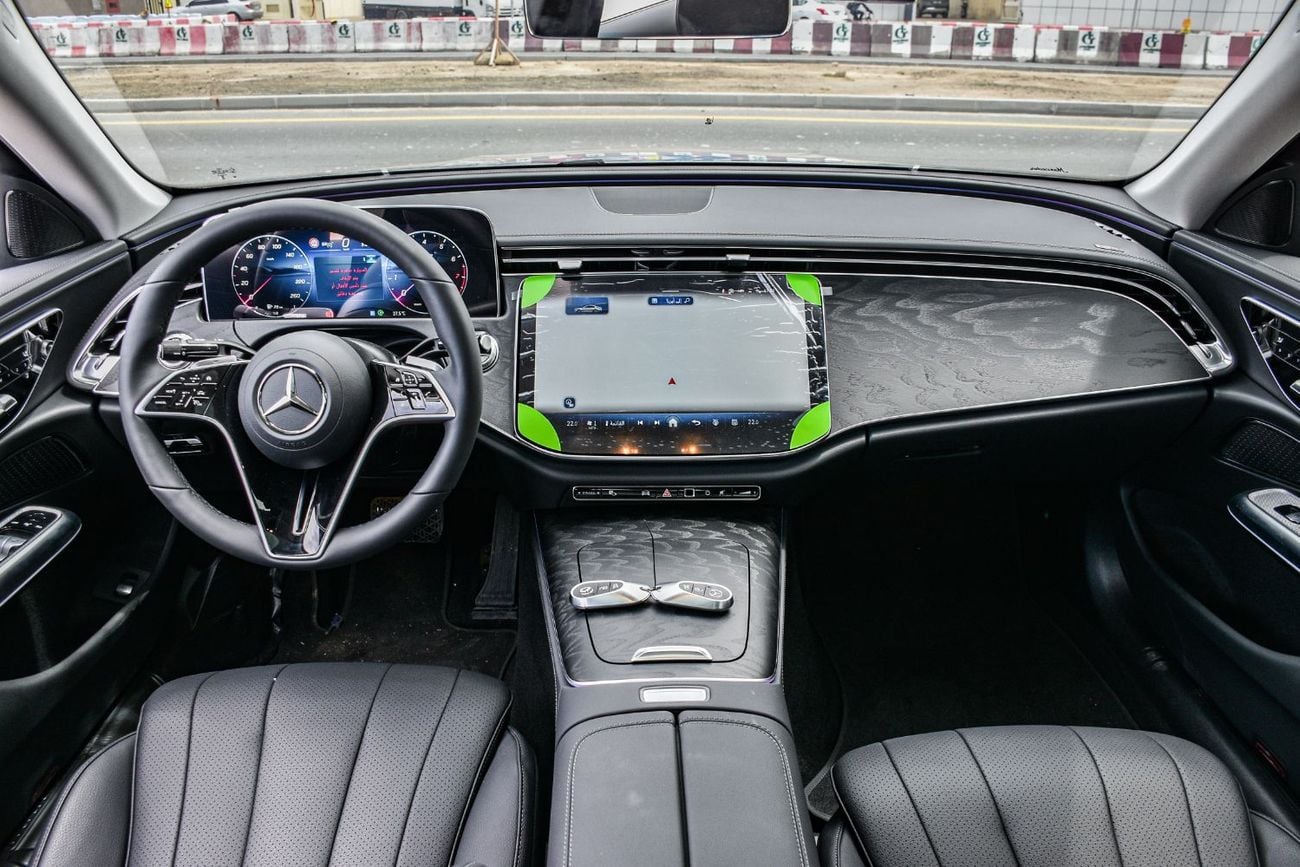 Mercedes Benz E200