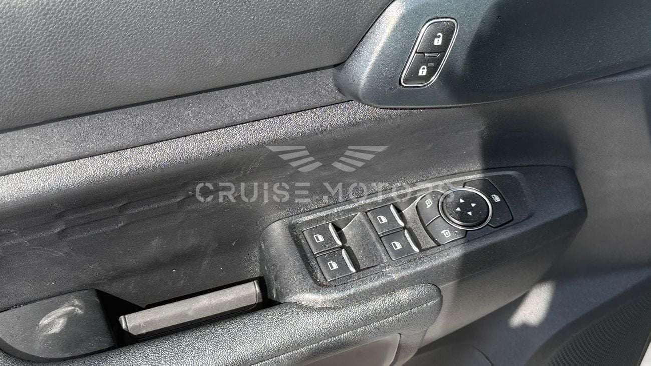 فورد رانجر Manual- 2.0L - Diesel - Pickup- 4x4 - 5 Seats - 4 Door