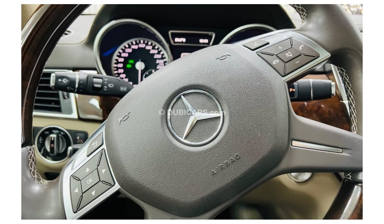 Mercedes-Benz GL 500 Std GCC .. Perfect Condition .. AMG .. Top Range .. FSH .