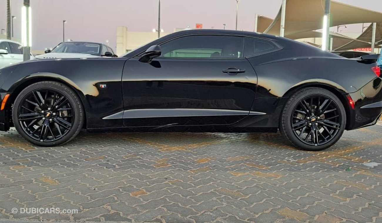 Chevrolet Camaro 1LT