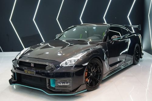 Nissan GT-R NISMO 2021 Nissan GT-R Track Edition, Full Carbon Kit, Turquoise Accent, Recaro Sport Seats, Bose Audio!!