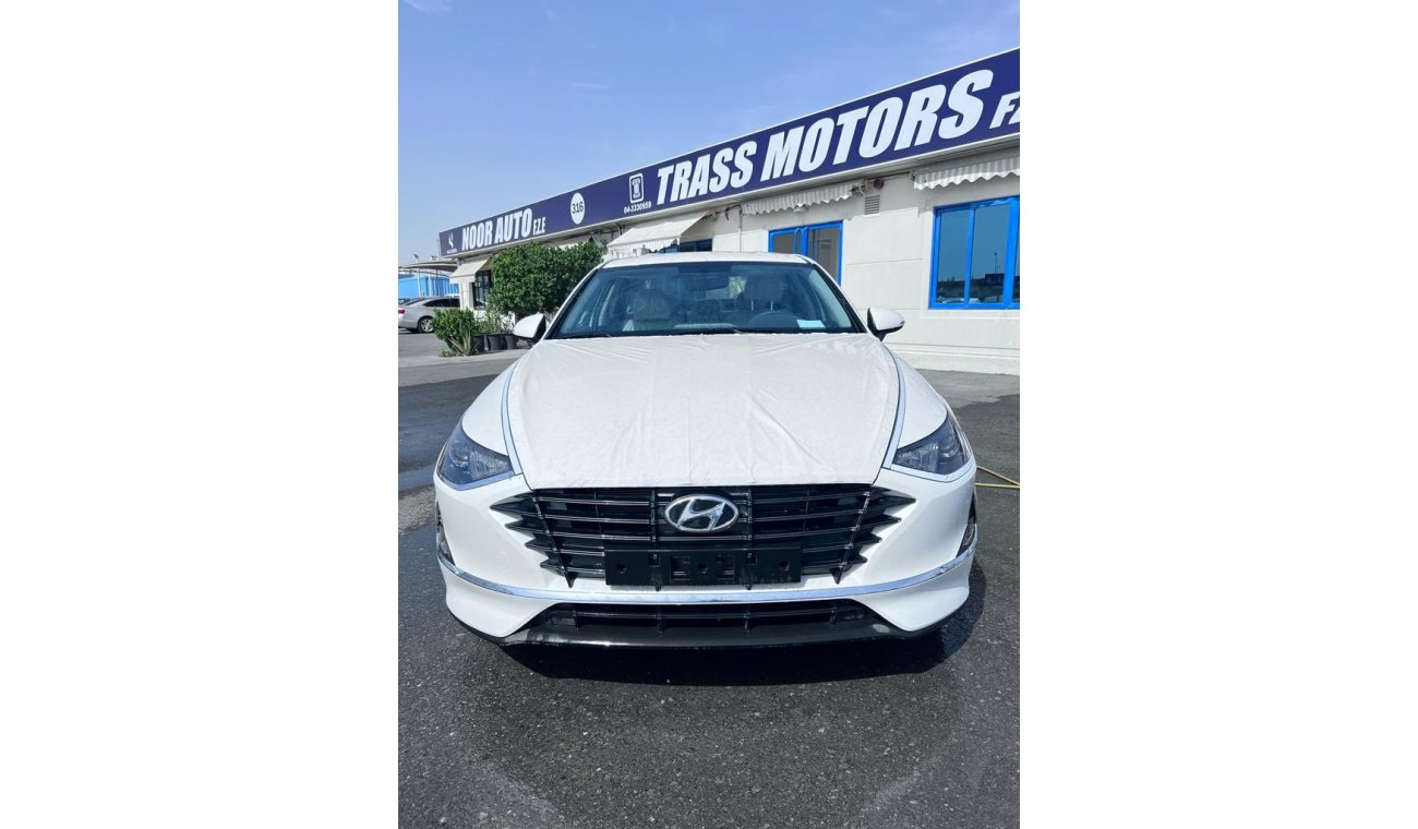 Hyundai Sonata 2.5 L, FWD