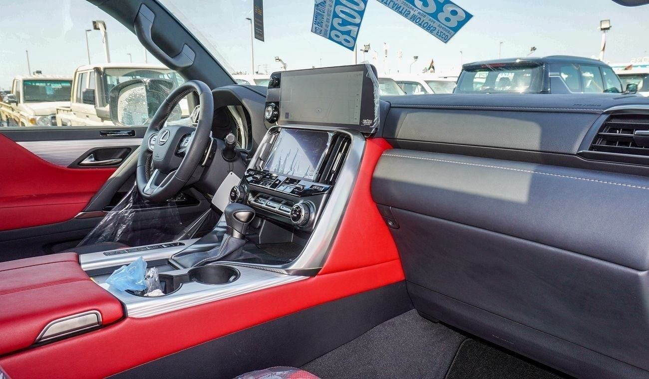 Lexus LX 600 FSport 3.5L V6. 5 Seater l