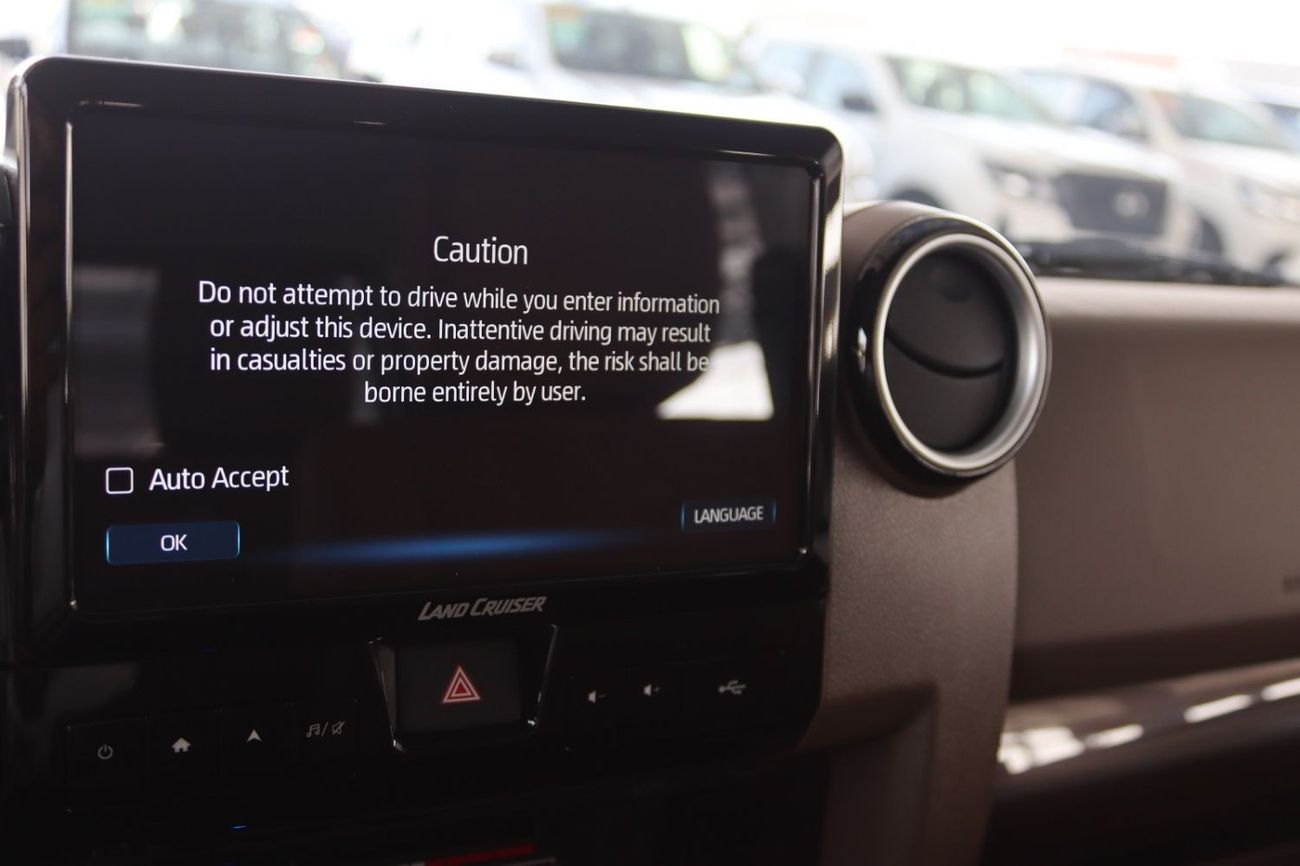 Toyota Land Cruiser 2025 LAND CRUISER GRJ 71 4.0 V6 AT FULL  **EXPORT ONLY**التصدير فقط خارج الخليج**