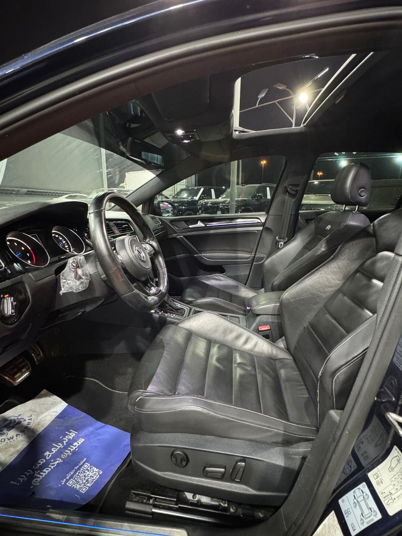 فولكس واجن جولف R 2.0L (290 HP)