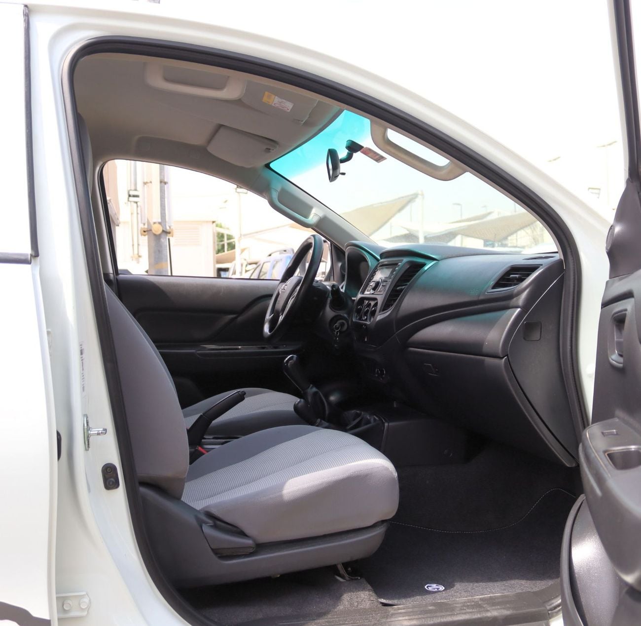 Mitsubishi L200 GLX TOP