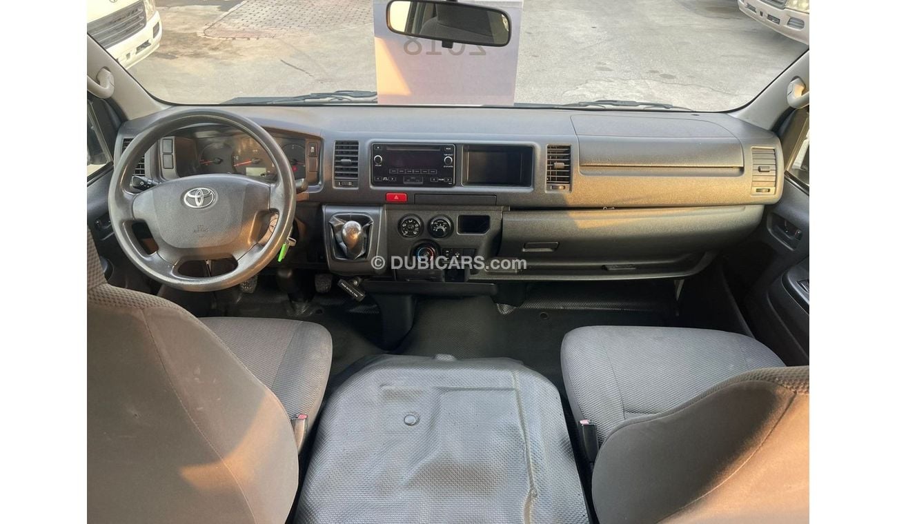 Toyota Hiace GL - High Roof LWB