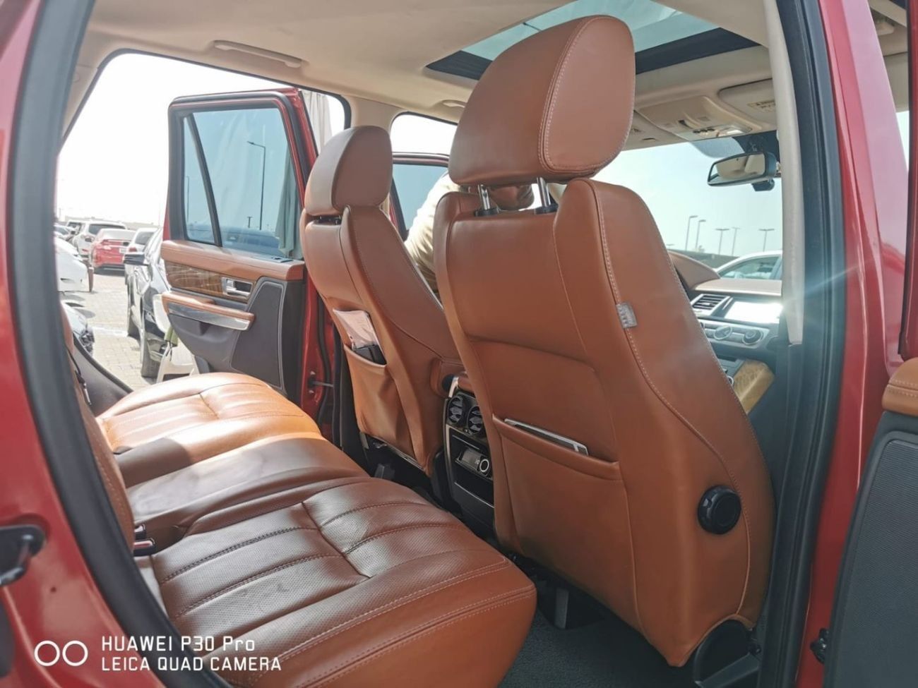 لاند روفر رينج روفر سبورت HSE 2.0L n excellent condition and requires no expense