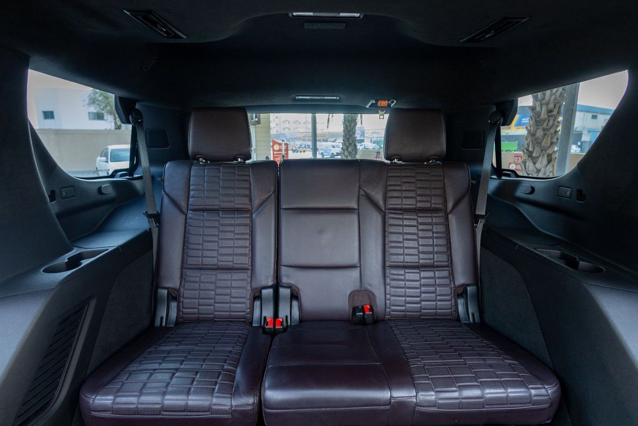 Cadillac Escalade Sport Platinum 6.2L 4WD