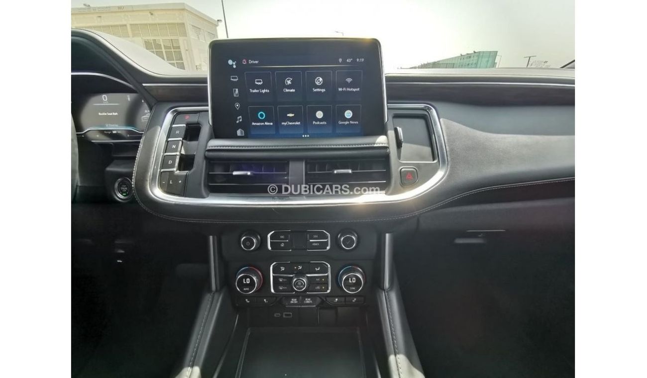 Chevrolet Suburban Chevrolet LT Suburban - 2023 - Green