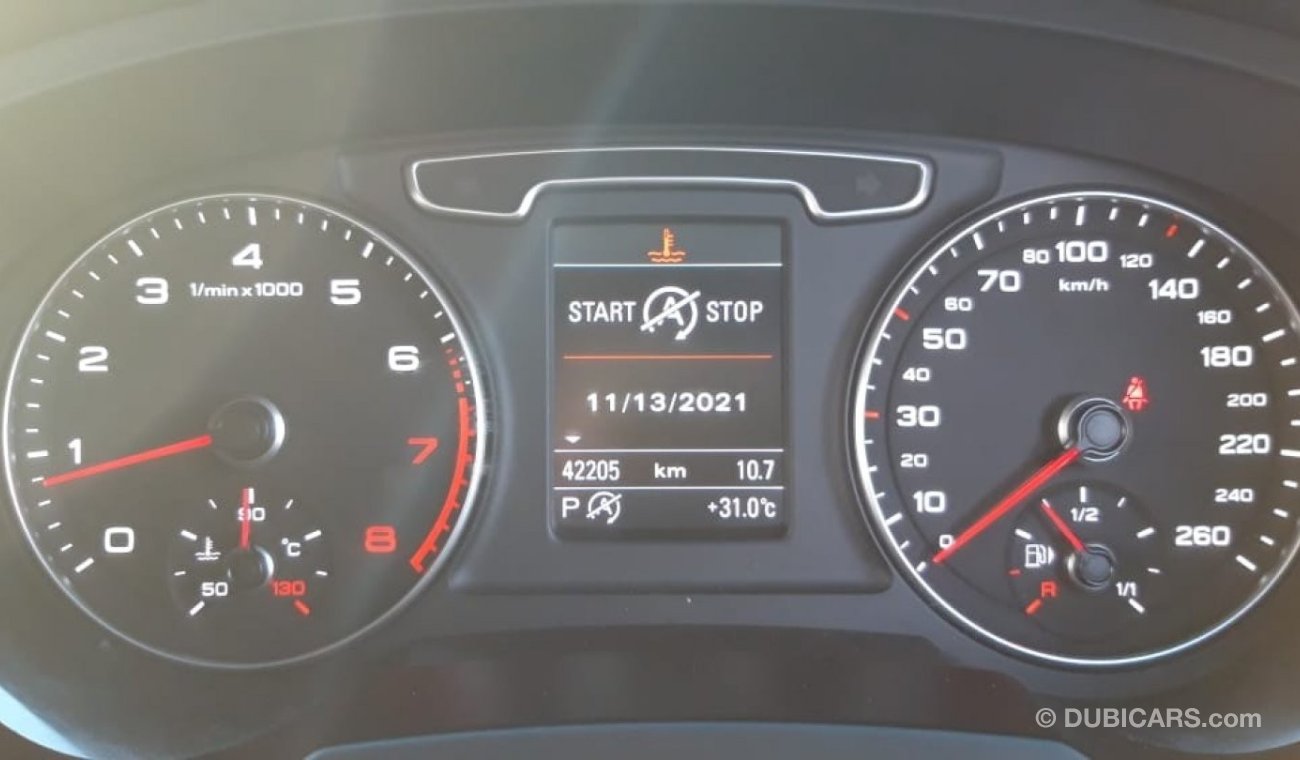 أودي Q3 2014 [Right Hand Drive],  2.0CC, Petrol, Premium Condition, Automatic, Push Start.