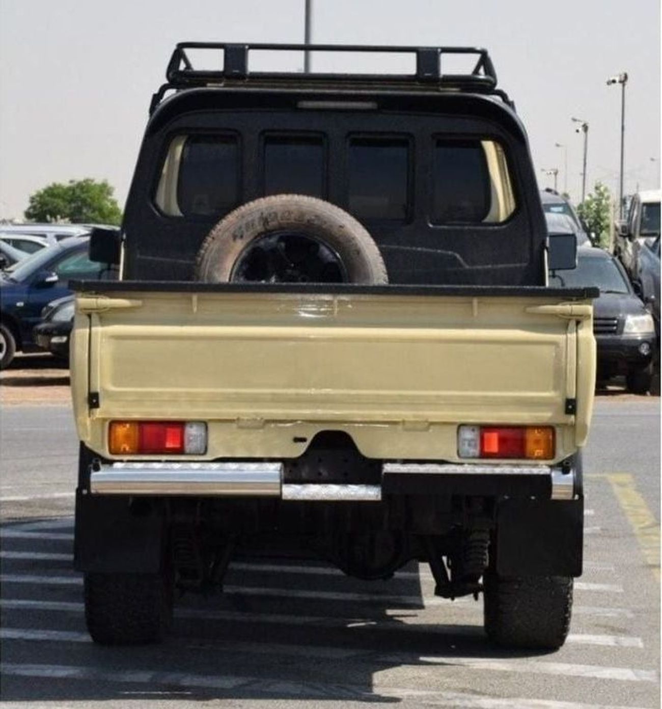 تويوتا لاند كروزر بيك آب 4dr Double Cab Utility, 4.5L 8cyl Diesel, Manual, (Right Hand)