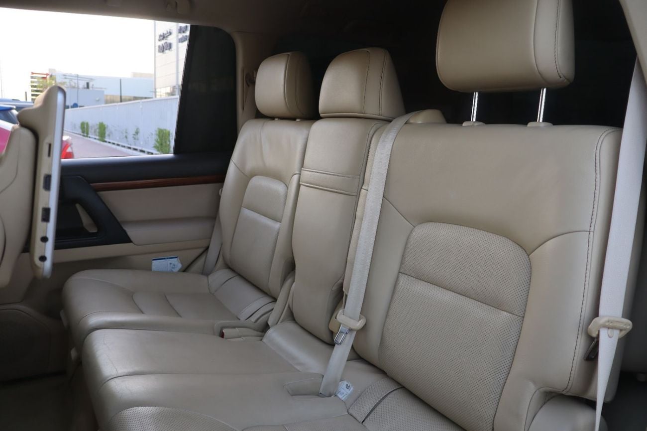 Toyota Land Cruiser GXR 4.6L