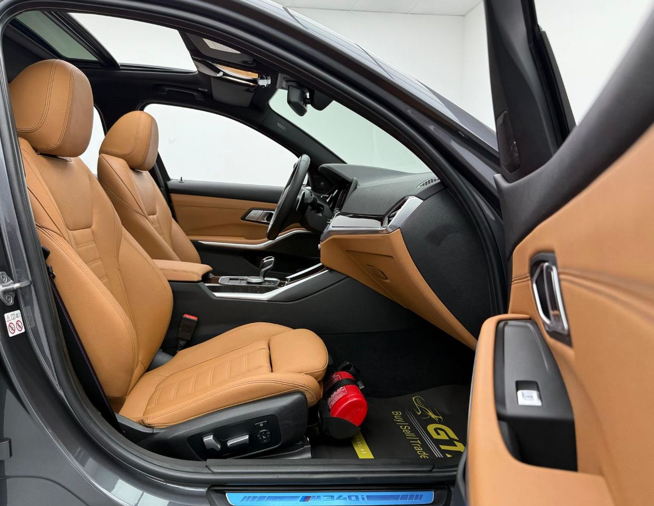 بي أم دبليو M340i Std 3.0L 2021 BMW M340i xDrive, 2025 BMW Warranty, 2026 BMW Service Pack, Excellent Condition, GCC