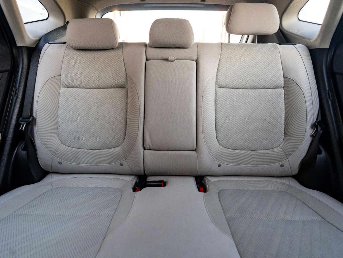 كيا سيلتوس LX Mid 1.6L