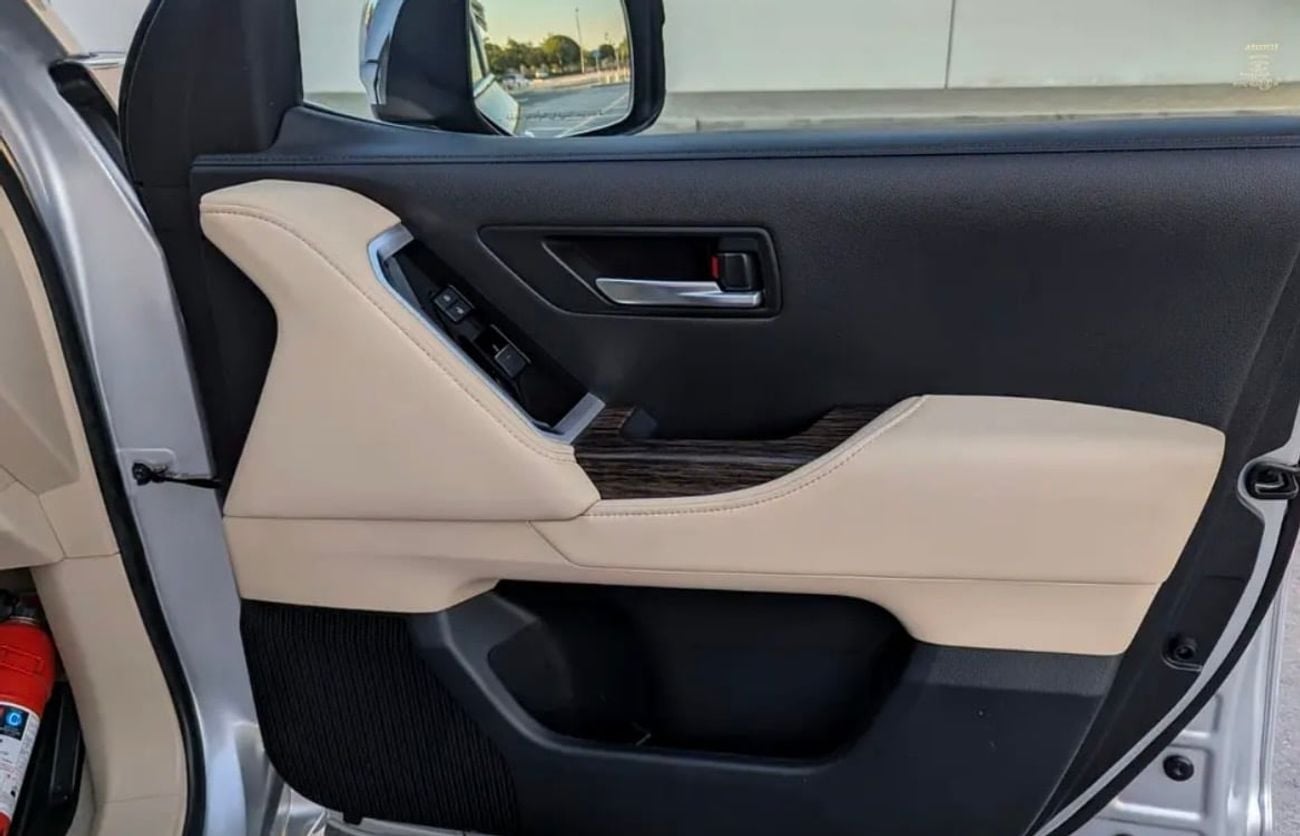 Toyota Land Cruiser VXR