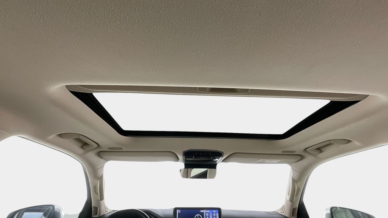 تويوتا لاند كروزر VXR | upto AED 20,000 Ramadan Discount | شامل الضمان | 0 ﺪﻔﻋﺓ ﺃﻮﻟﻯ